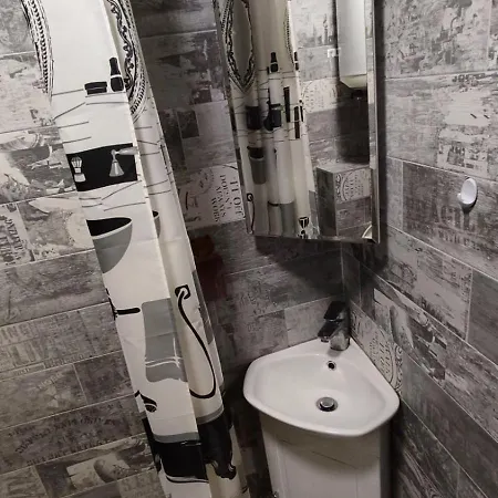 Luxury Neptune Center * וארנה